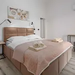 In - Istrien 50053 بيت للعطل