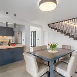 In - Istrien 50053 بيت للعطل Višnjan