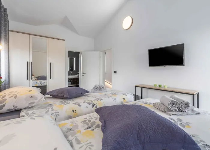 In - Istrien 50053 Vikendica